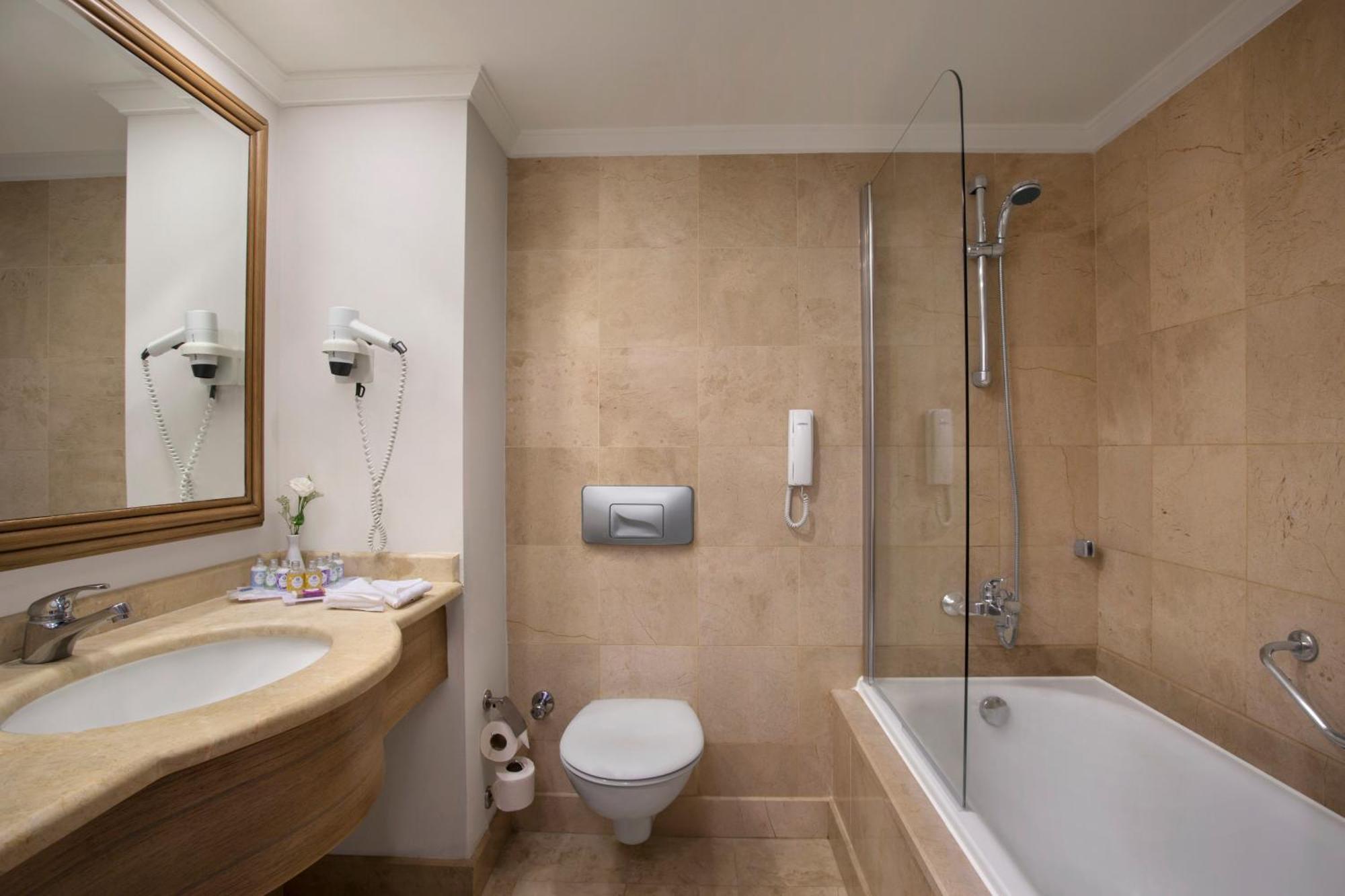 Junior Suite,1589293081:JPEG
